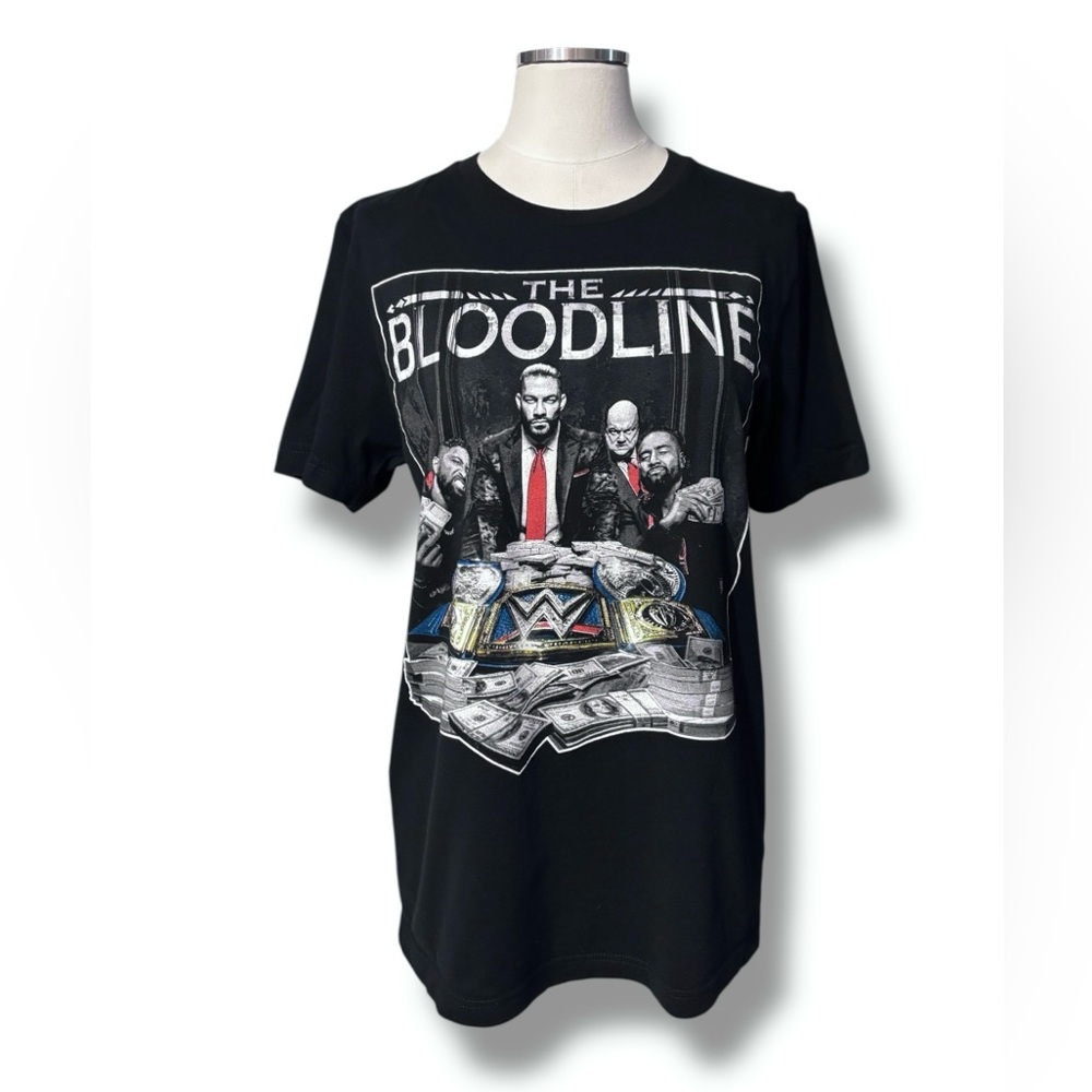 WWE Black Crew Neck The Bloodline “We The One” Shirt - Picture 7 of 7
